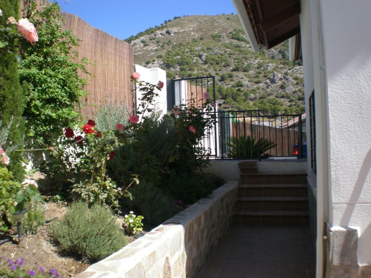 Villa Alfaguara-Holiday Home Granada & Sierra Nevada Exterior foto